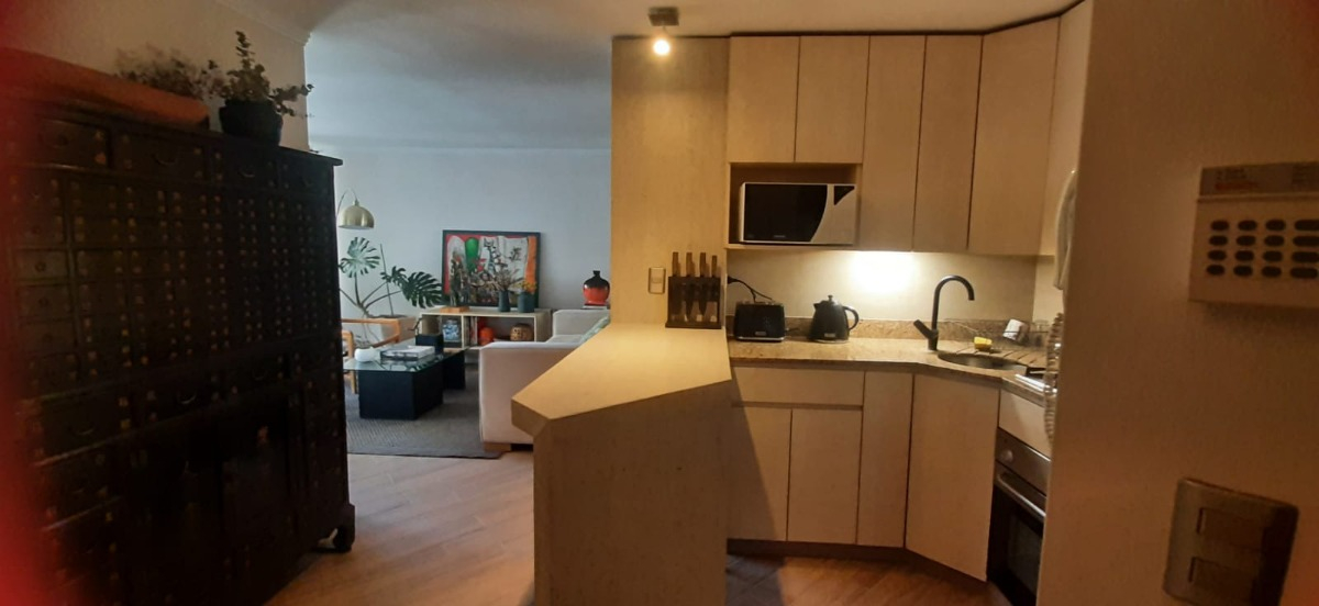 Arriendo Departamento NO 2D en suite Walk-in cl&oacute;set 2B 1E 1B Metro Manquehue - Apumanque - Las Condes