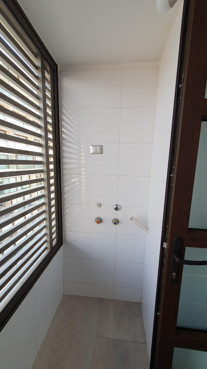 Arriendo Departamento O 2D en suite Walk-in cl&oacute;set 2B 1E 1B Campus Oriente - Providencia