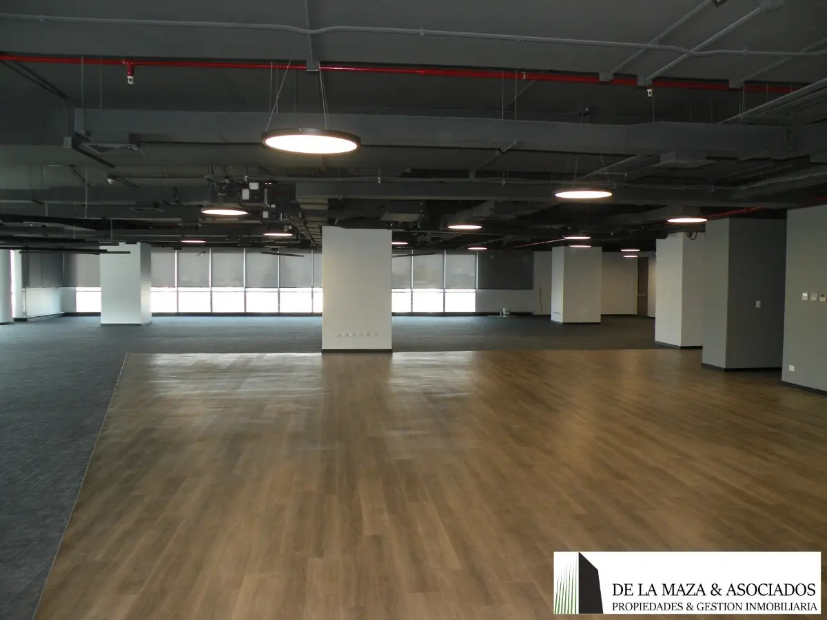 Arriendo Oficina NO 4B 10E 2B Barrio El Golf - Las Condes