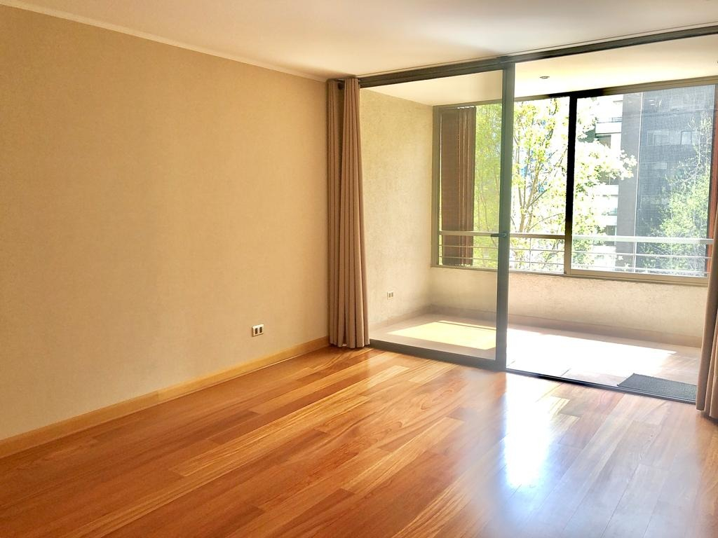 Arriendo Departamento NP 4D en suite Walk-in cl&oacute;set 4B 2E 1B Metro Manquehue - Apumanque - Las Condes