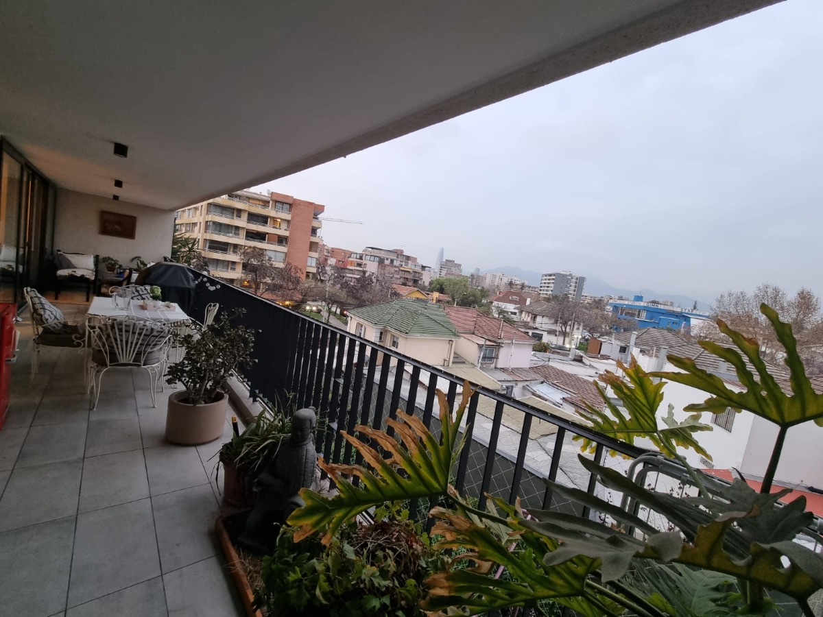 Venta Departamento NO 3D en suite Walk-in cl&oacute;set 3B 2E 1B Campus Oriente - Providencia