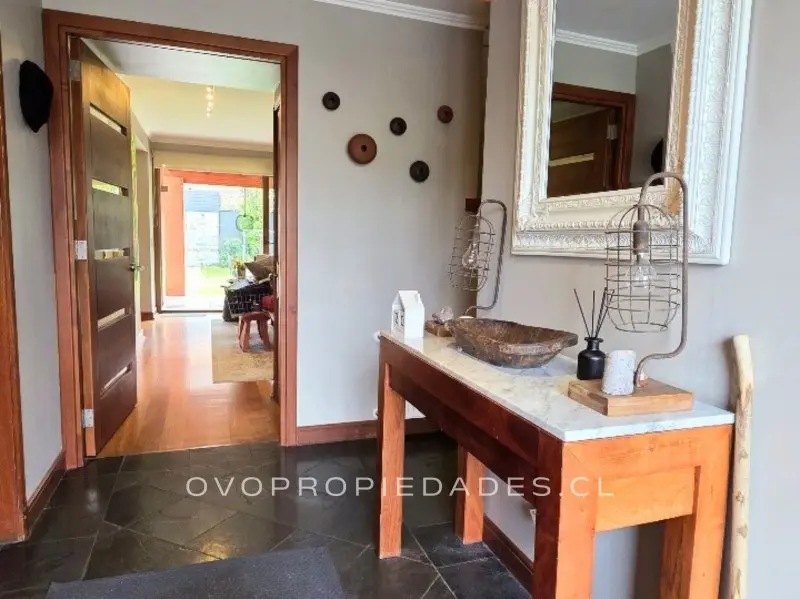 Venta Casa O 4D  5B 2E 2Bd La Dehesa - Lo Barnechea