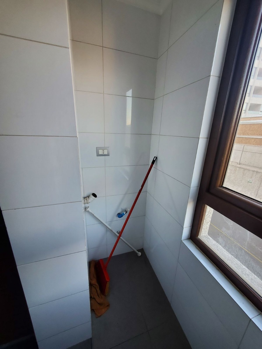 Arriendo Departamento 2D Alto Las Condes - Las Condes