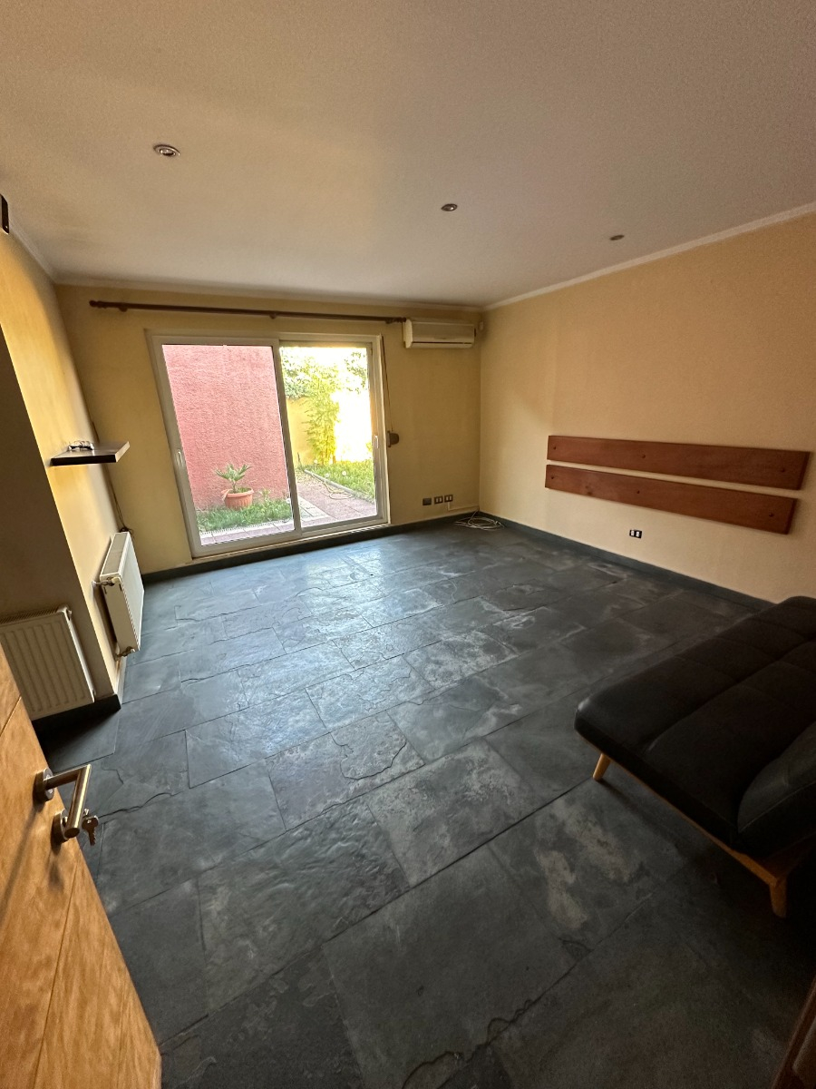 Venta Casa 4D 6B 3E 1B  - Las Condes