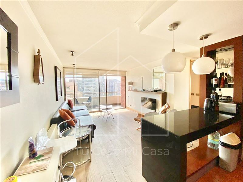 Arriendo Departamento 2D en suite 2B 2E Metro Escuela Militar - Las Condes