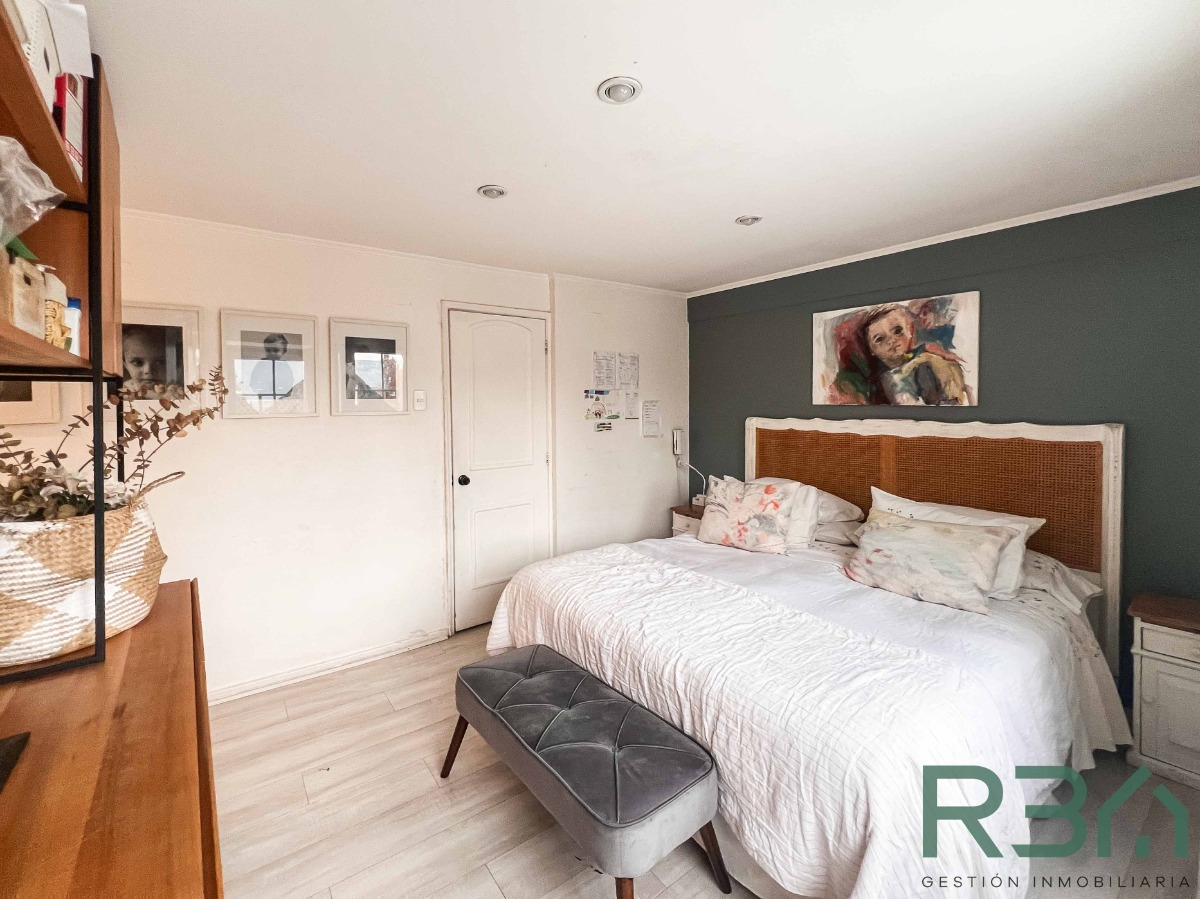 Venta Casa NOSP 4D en suite Walk-in cl&oacute;set 3B 1E 1B Estoril - Las Condes