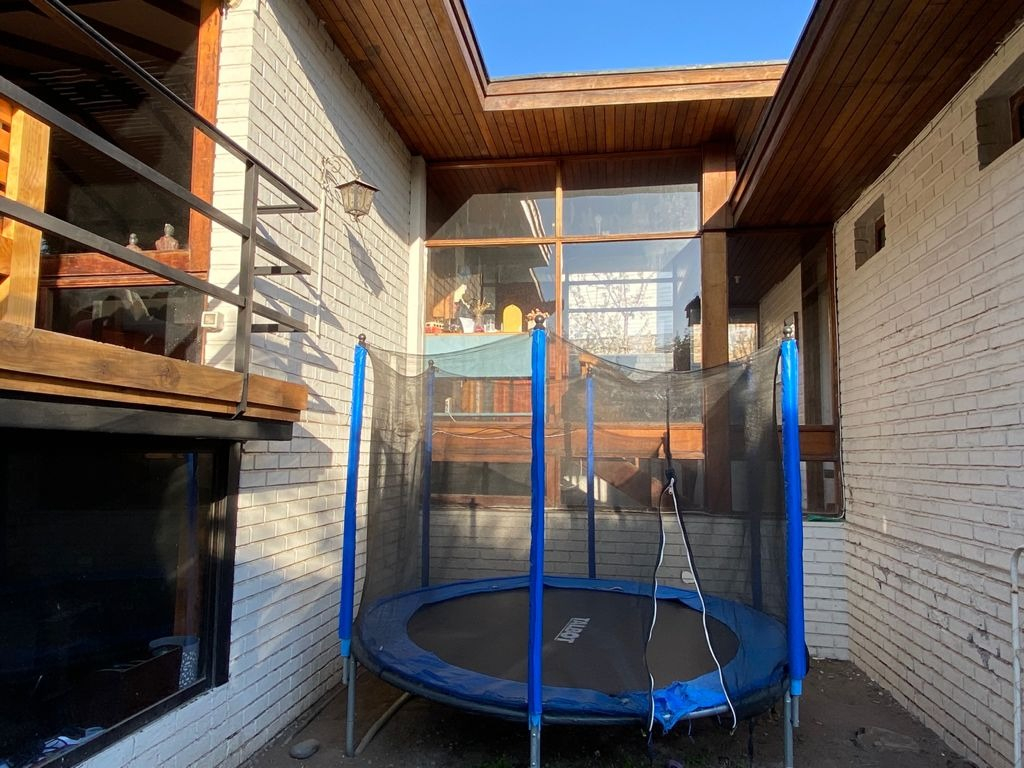 Venta Casa 4D 3B 2E Los Dominicos - Las Condes