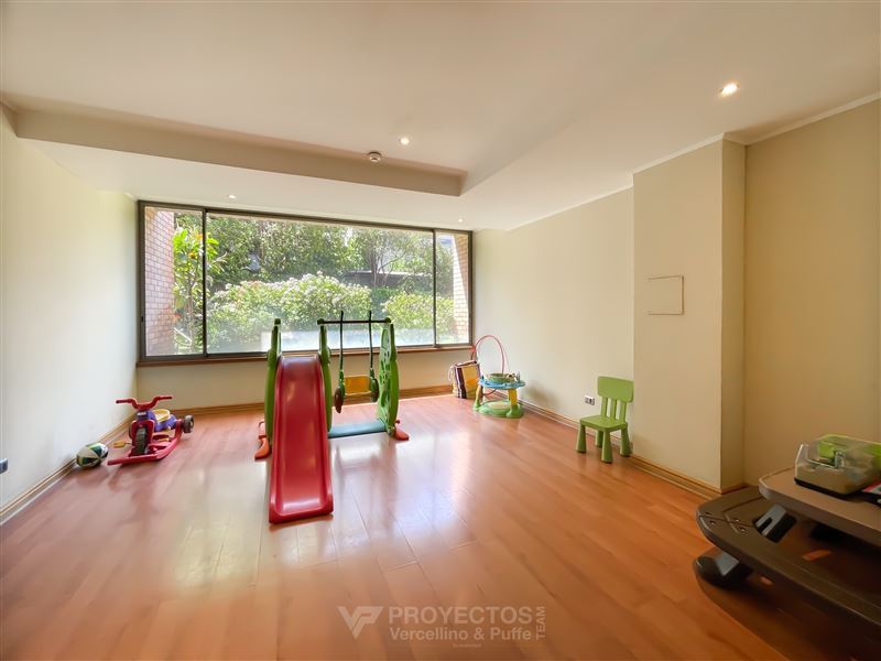 Venta Departamento Nor-Oriente 3D en suite Walk-in cl&oacute;set 4B 1E 1B Metro Manquehue - Apumanque - Las Condes