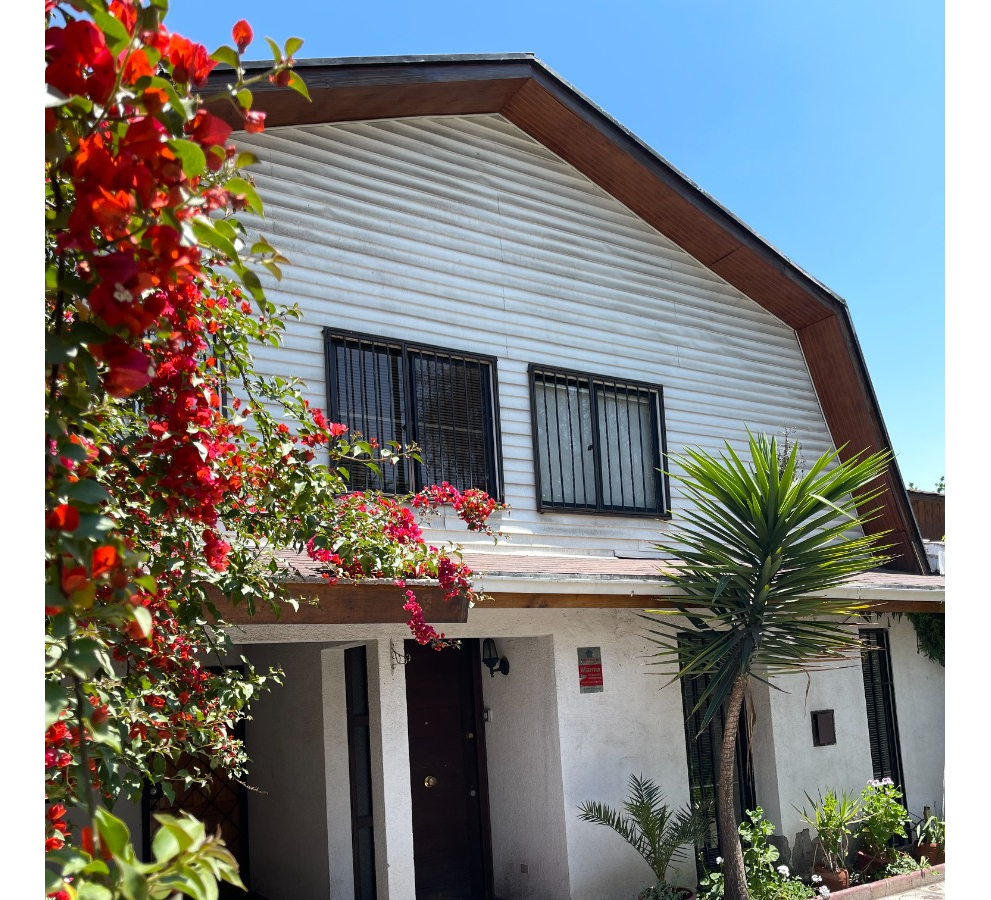 Venta Casa O 6D en suite 4B 3E 1B Campus Oriente - Providencia