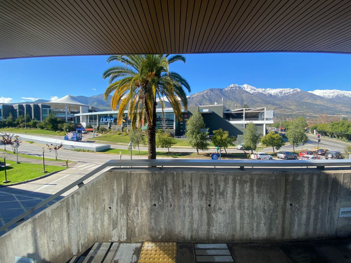 Venta Casa NO 4D 4B 2E 1B Carlos Ossand&oacute;n - La Reina