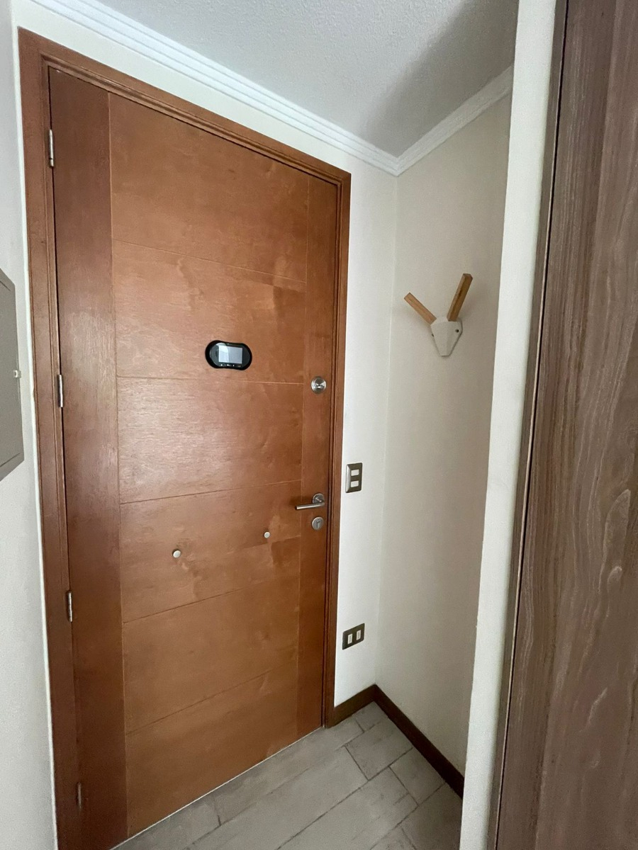 Arriendo Departamento 1D Metro Hernando de Magallanes - Las Condes