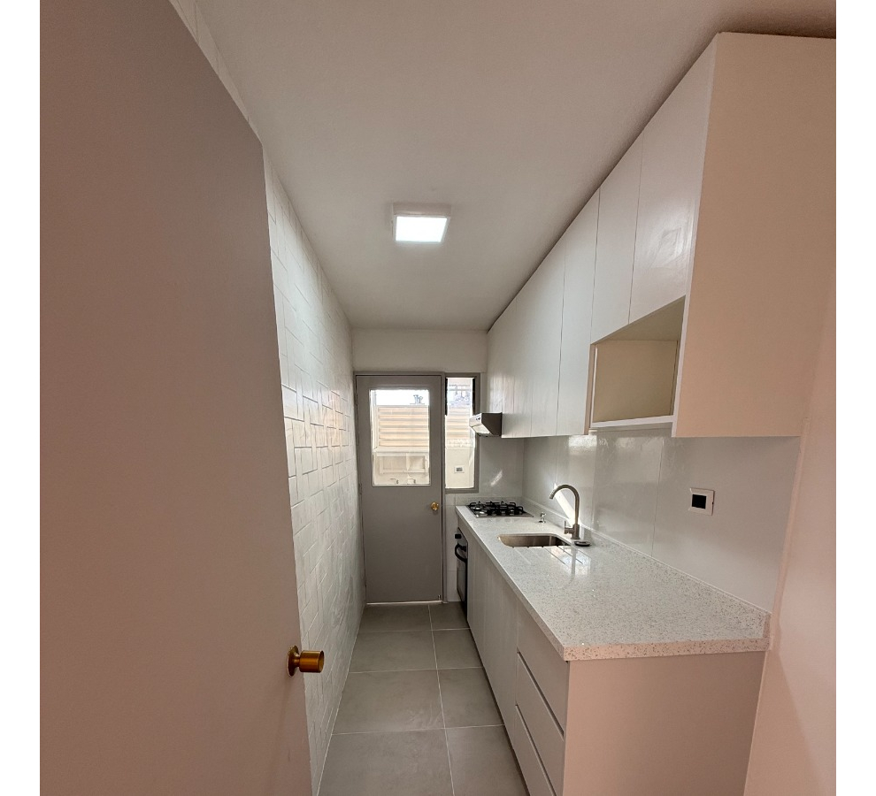 Venta Departamento SP 2D 1B 1E Villa Los Jard&iacute;nes - Villa Los Presidentes - &Ntilde;u&ntilde;oa