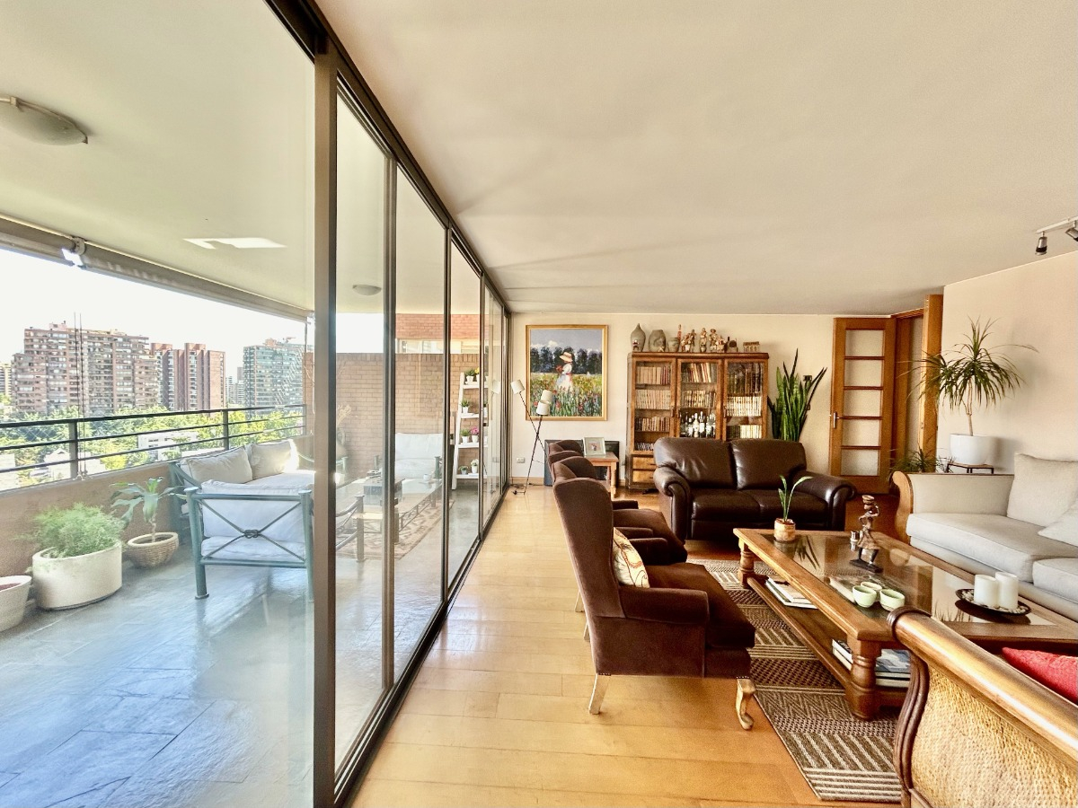 Venta Departamento NOSP 3D Walk-in cl&oacute;set 4B 2E 1B Metro Manquehue - Apumanque - Las Condes