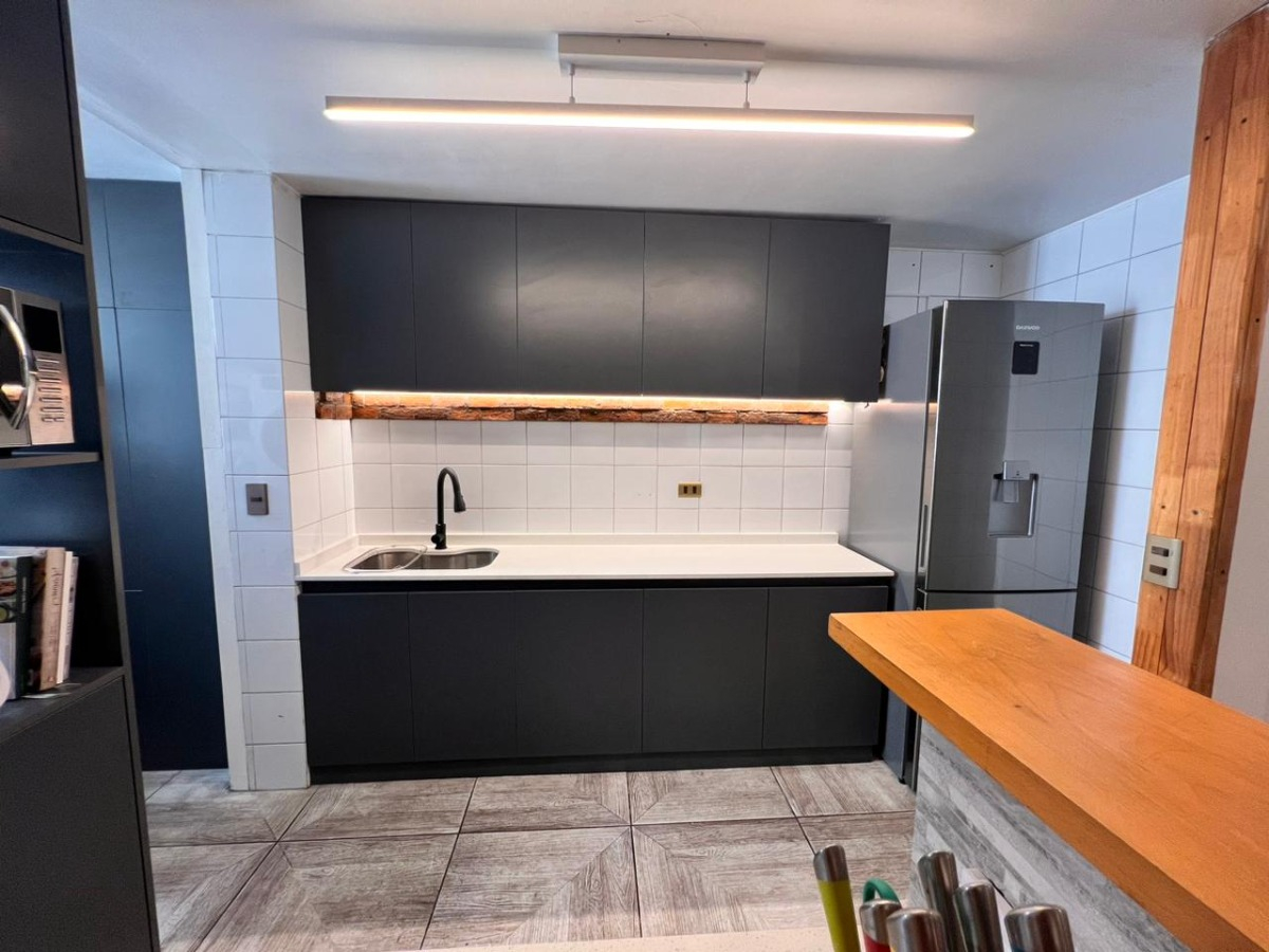 Venta Departamento NO 3D en suite 2B 1E 1B Rotonda Atenas - Las Condes