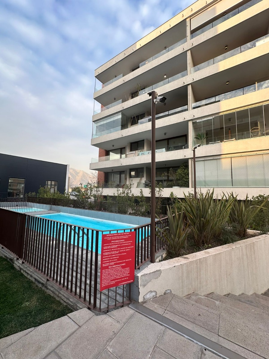 Arriendo Departamento 2D en suite 2B 1E 1B La Dehesa - Lo Barnechea