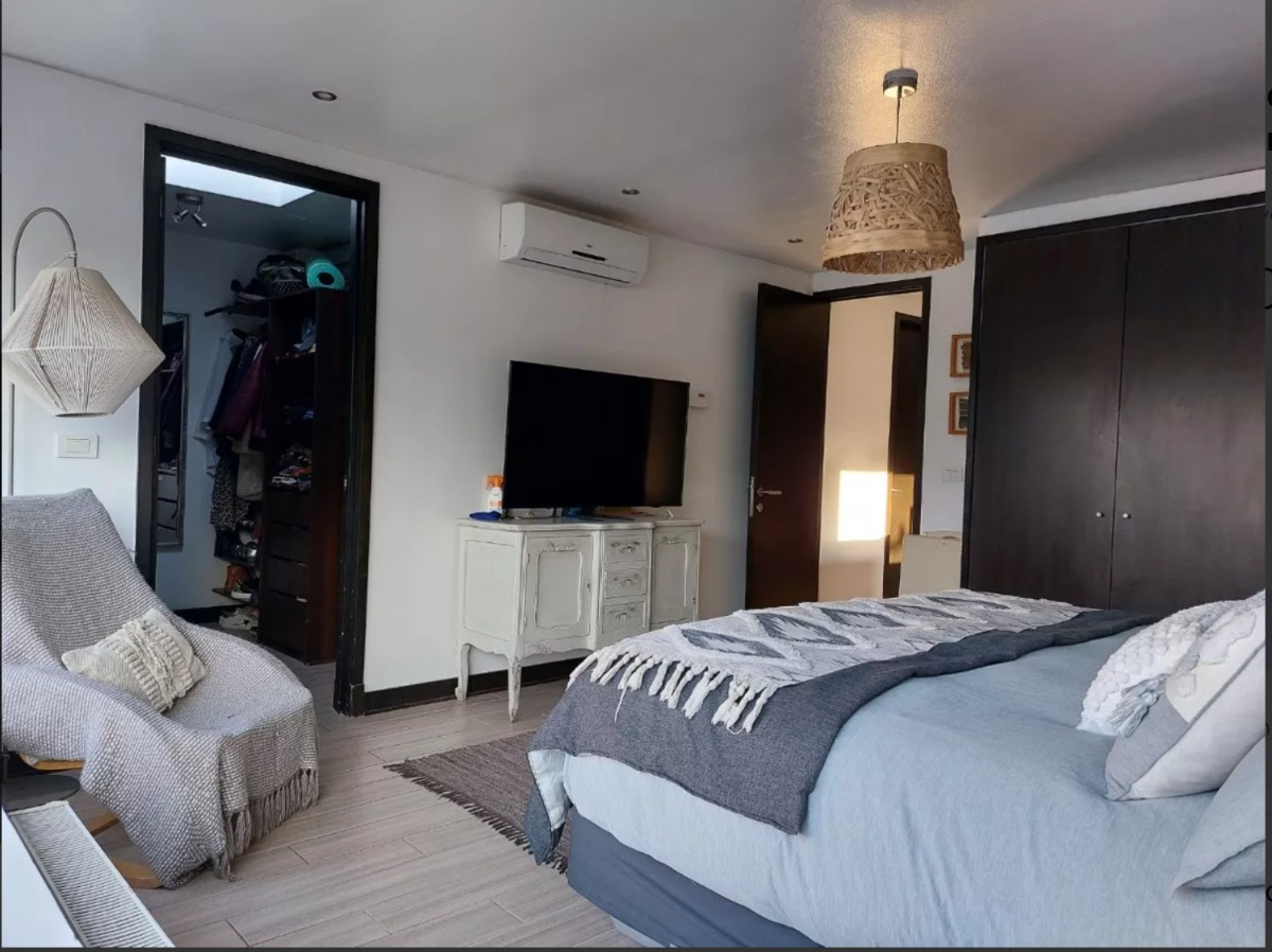 Venta Casa NO 4D en suite Walk-in cl&oacute;set 4B 2E 1B Estadio Manquehue - Vitacura