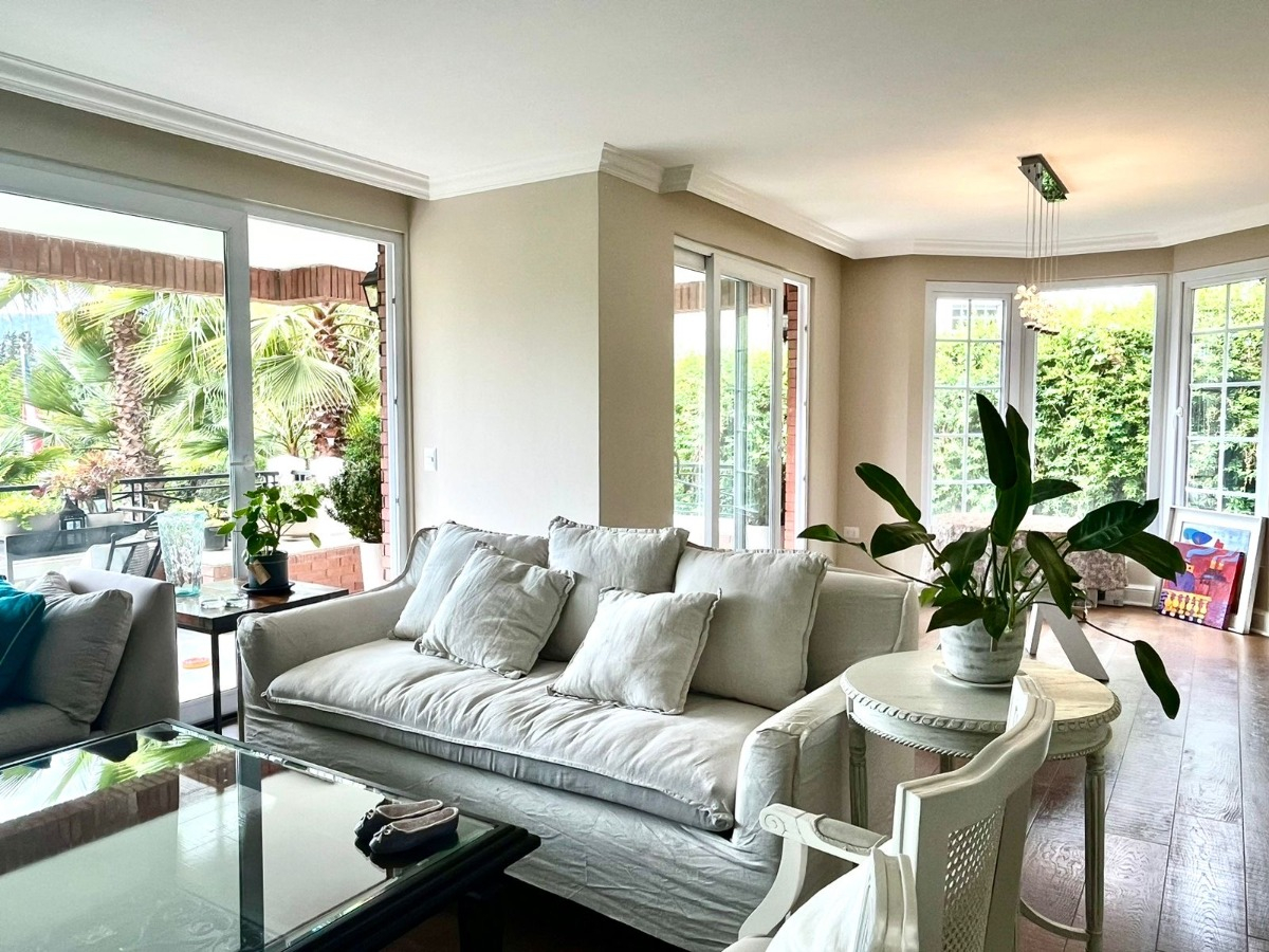 Arriendo Departamento 3D en suite Walk-in cl&oacute;set 4B 2E 1B El Huinganal - Lo Barnechea