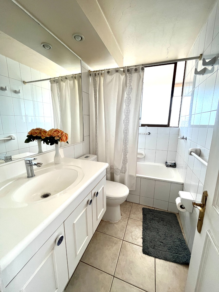 Venta Departamento NO 3D en suite 3B 2E 1B Metro Escuela Militar - Las Condes