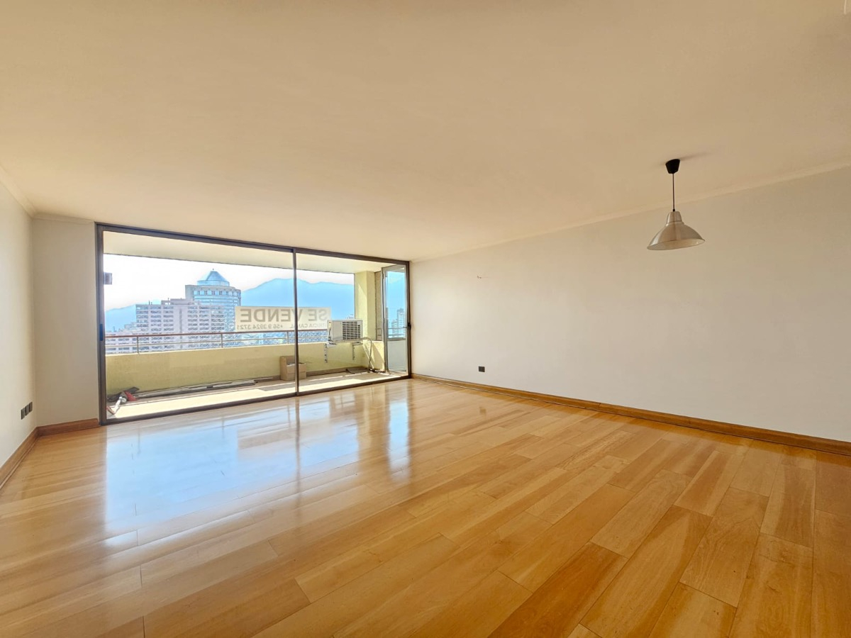 Venta Departamento NP 4D en suite Walk-in cl&oacute;set 3B 2E 1B Metro Escuela Militar - Las Condes