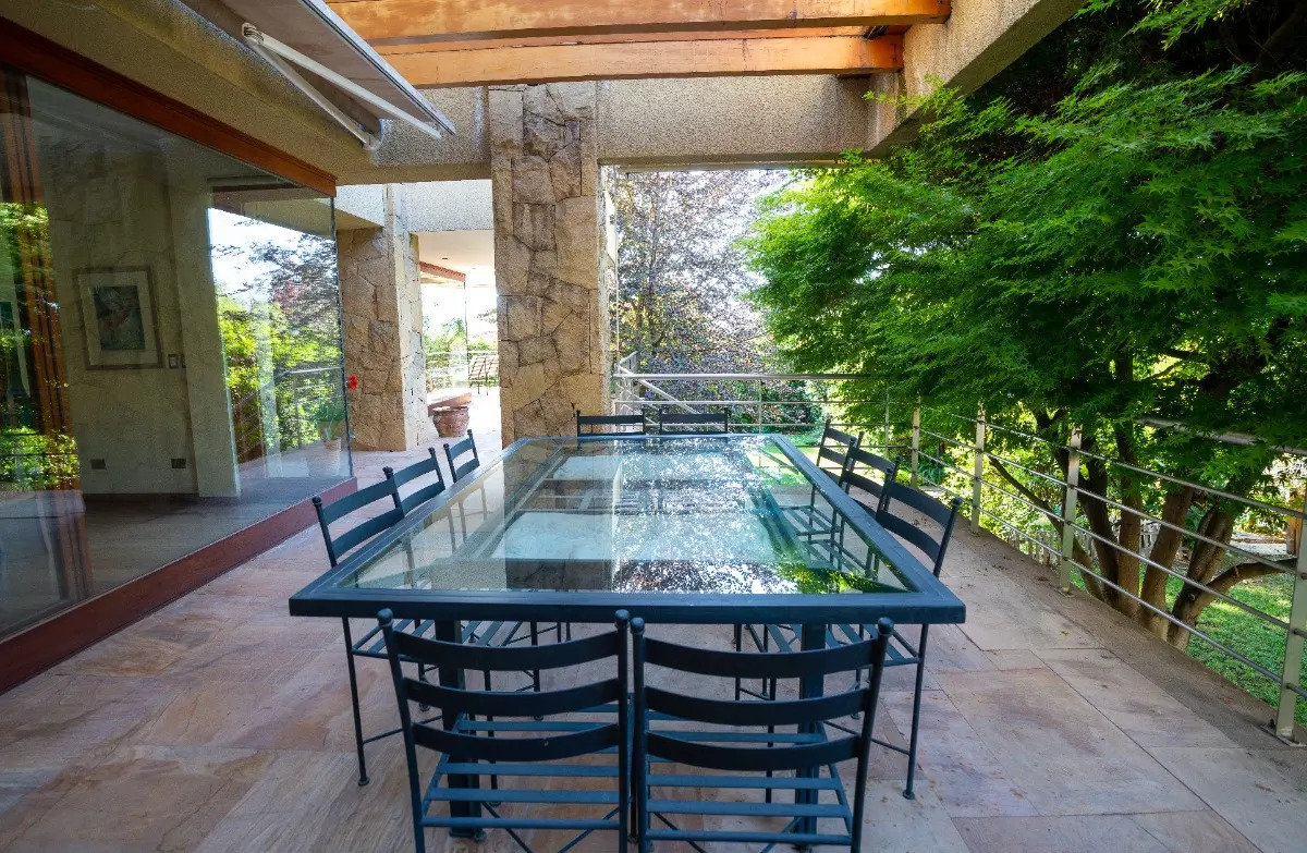 Venta Casa NO 6D en suite Walk-in cl&oacute;set 7B 3E 1B San Carlos de Apoquindo - Las Condes
