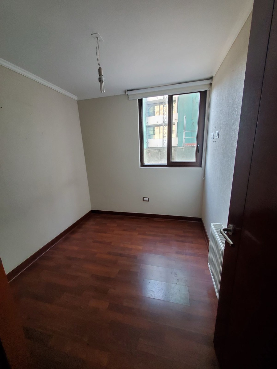 Arriendo Departamento 2D Alto Las Condes - Las Condes