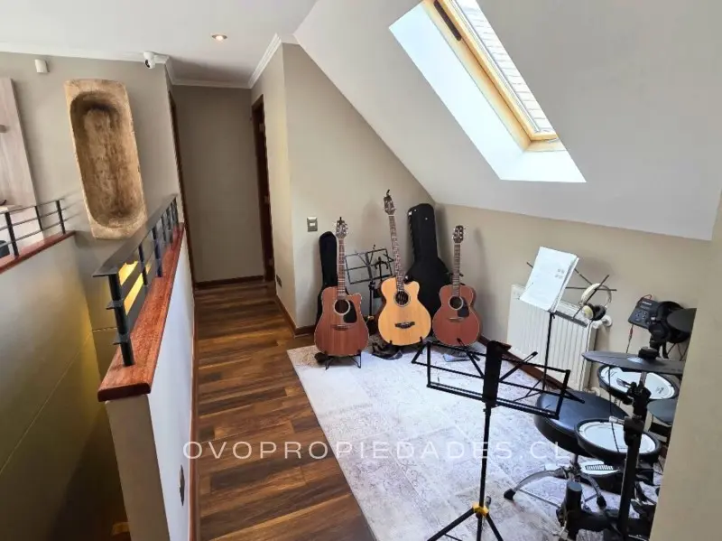 Venta Casa O 4D  5B 2E 2Bd La Dehesa - Lo Barnechea