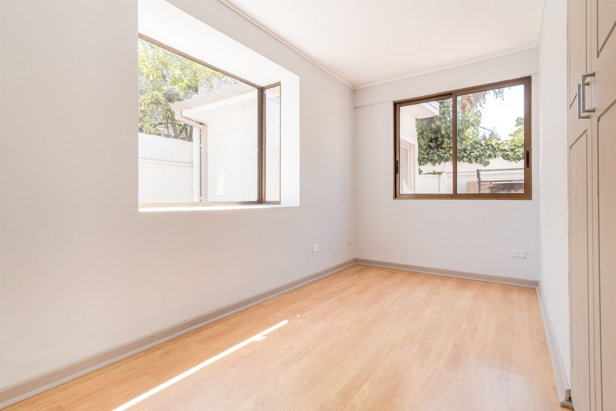 Venta Casa 4D Rotonda Atenas - Las Condes