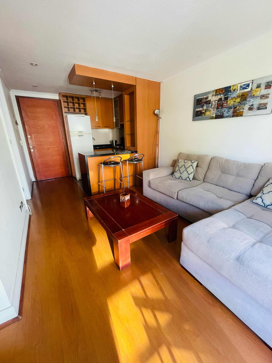 Arriendo Departamento 2D 2B 1B Metro Escuela Militar - Las Condes