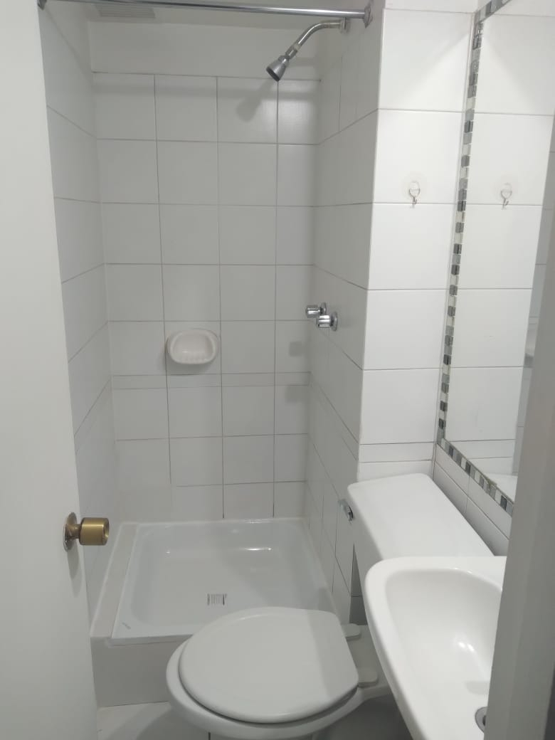 Arriendo Departamento NO 2D en suite 2B 1E 1B Parque Bicentenario - Vitacura