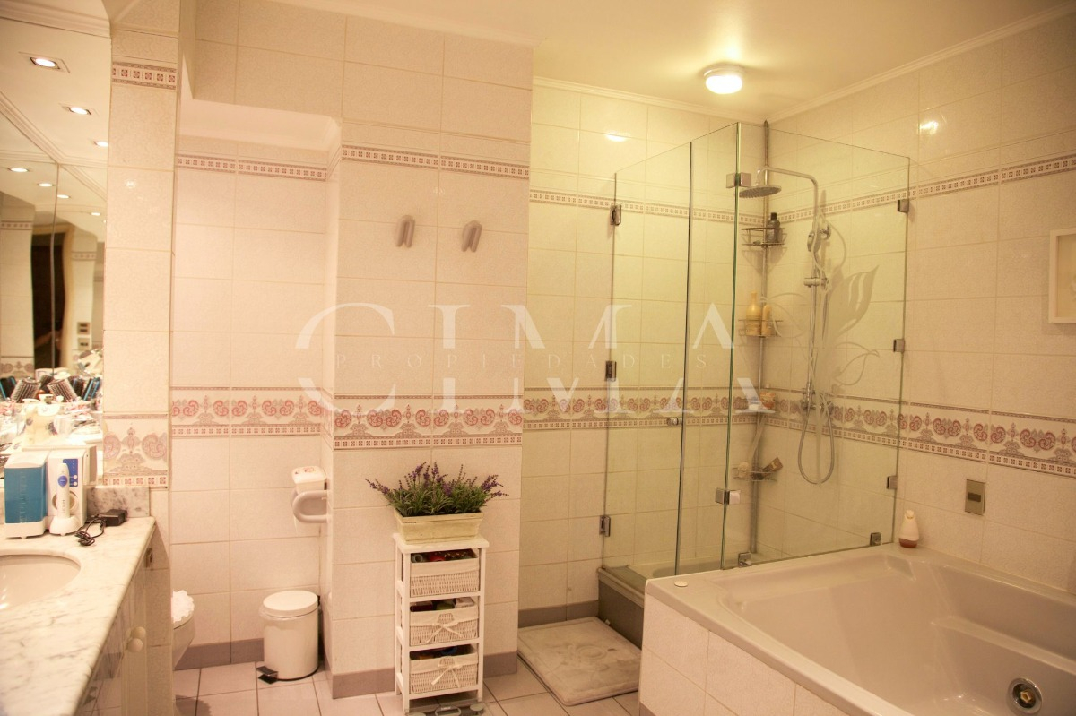 Venta Departamento NO 4D en suite Walk-in cl&oacute;set 4B 4E 1B P&iacute;o XI - Vitacura