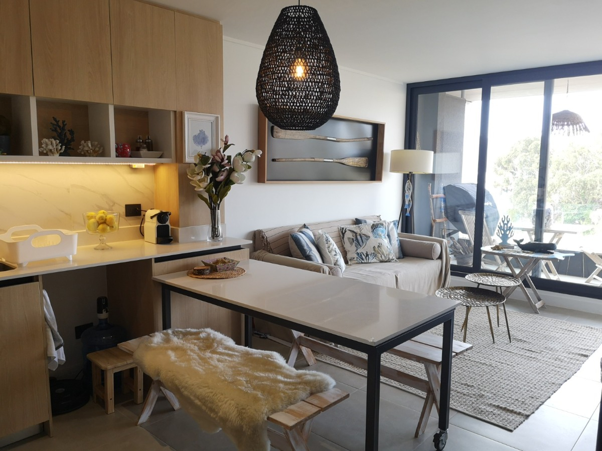 Venta Departamento 2D 1B 1E 1B Centro de Papudo - Papudo