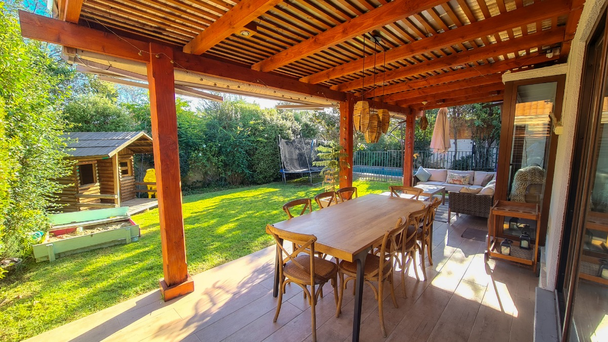 Venta Casa 5D San Carlos de Apoquindo - Las Condes