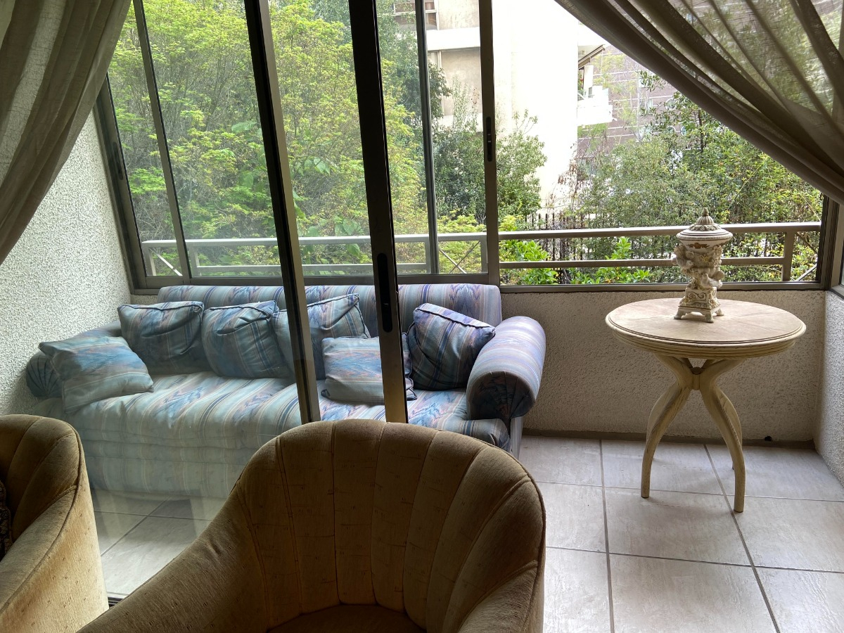 Venta Departamento SO 4D Walk-in cl&oacute;set 4B 2E 1B Barrio El Golf - Las Condes