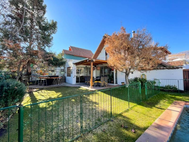 Arriendo Casa 5D San Carlos de Apoquindo - Las Condes