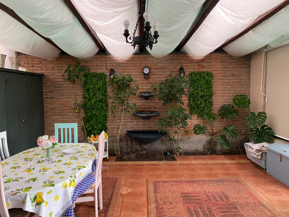 Arriendo Casa NP 3D en suite 4B 2E Metro Pr&iacute;ncipe de Gales - Country Club - La Reina