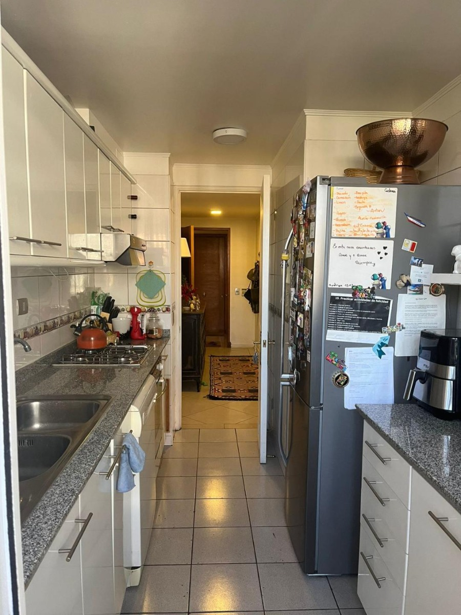 Arriendo Departamento SO 2D Walk-in cl&oacute;set 2B 1E 1B Barrio El Golf - Las Condes
