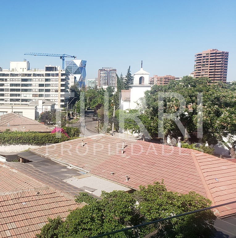 Arriendo Departamento SP 2D en suite Walk-in cl&oacute;set 2B 2E 1B Metro Hernando de Magallanes - Las Condes