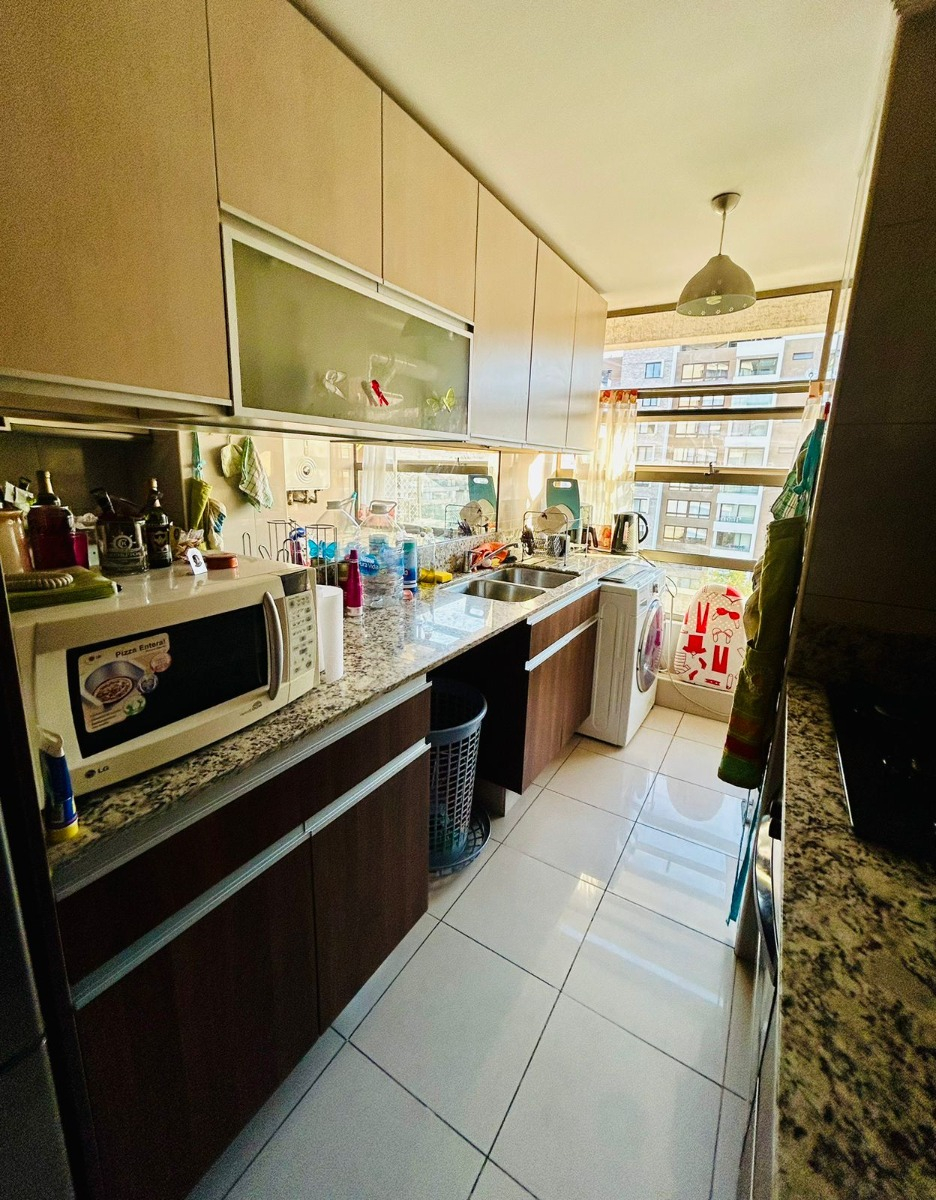 Venta Departamento 2D en suite Walk-in cl&oacute;set 2B 1E 1B Rotonda Atenas - Las Condes