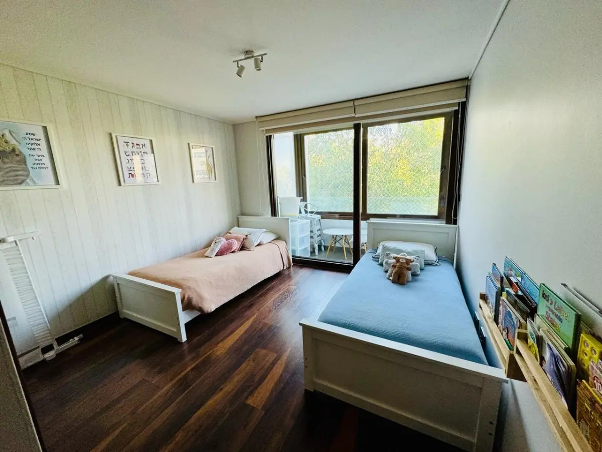 Venta Casa NO 3D 3B 2E 1B La Dehesa - Lo Barnechea