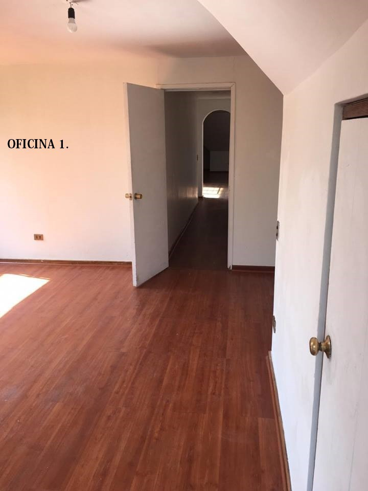 Arriendo Oficina NO 2B 2E 1B Borde R&iacute;o - Casa Piedra - Vitacura