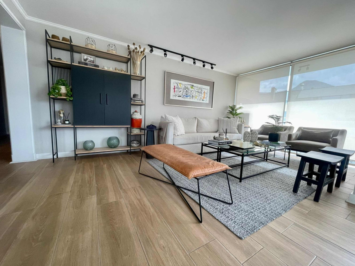 Arriendo Departamento 4D Borde R&iacute;o - Casa Piedra - Vitacura