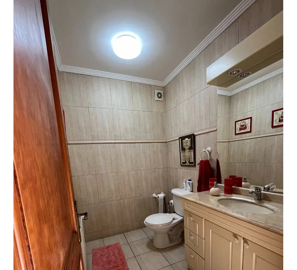 Venta Casa NOSP 5D en suite Walk-in cl&oacute;set 5B 2E Los Dominicos - Las Condes