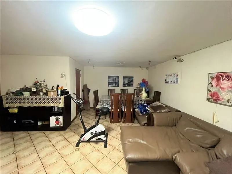 Venta Casa NO 5D WI cl&oacute;set Suite 4B 4E 1Bd Nuestra Se&ntilde;ora del Rosario - Vitacura