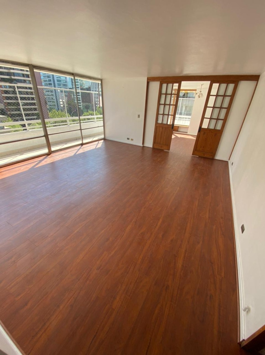Arriendo Departamento 4D 3B 1E 1B Barrio El Golf - Las Condes