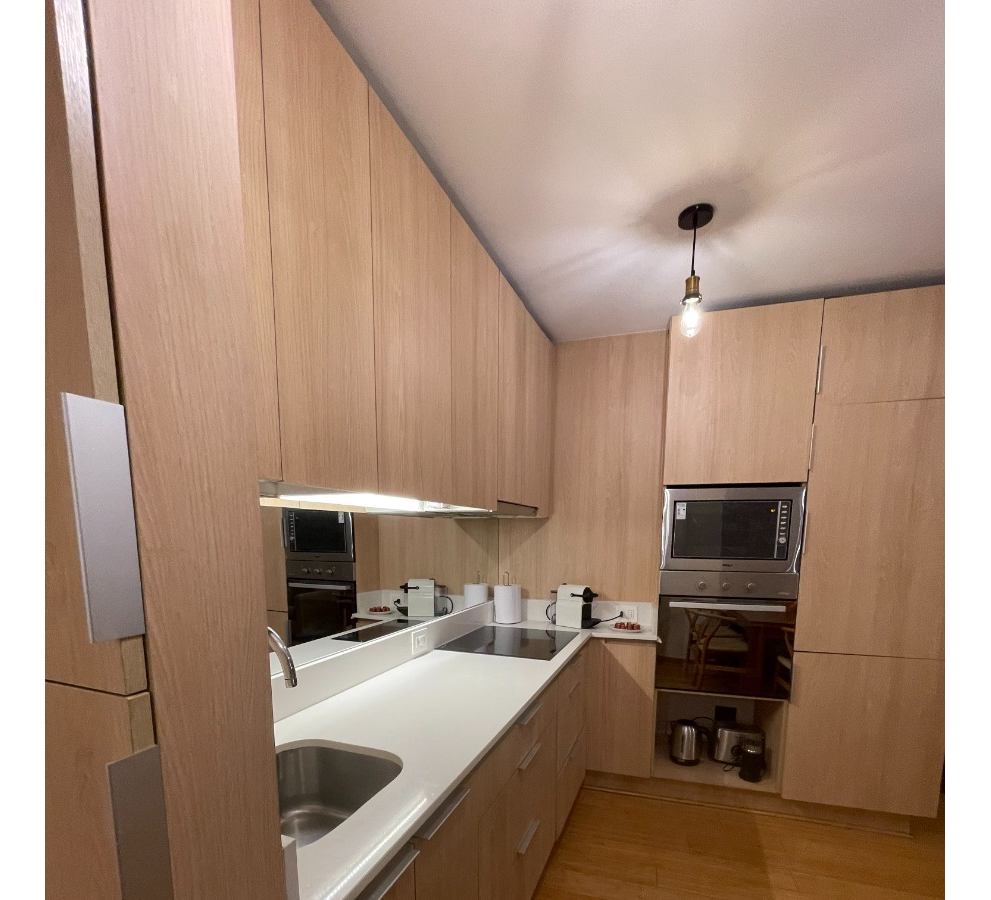 Arriendo Departamento SP 2D 2B 1E Barrio El Golf - Las Condes