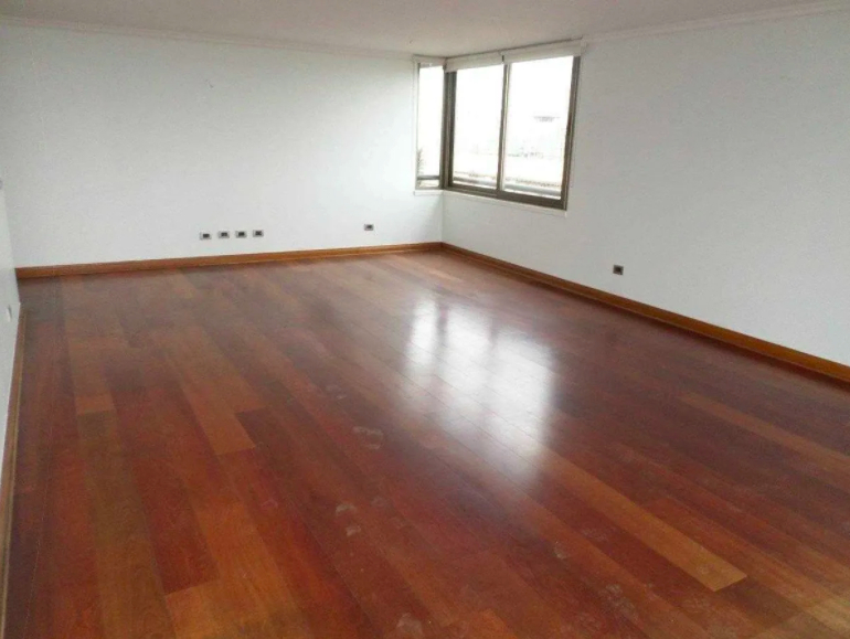 Venta Departamento Nor-Poniente 4D en suite 4B 2E 1B Jard&iacute;n Del Este - Vitacura