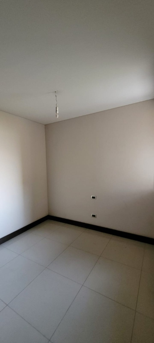Arriendo Departamento P 5D en suite Walk-in cl&oacute;set 4B 3E 1B Lo Curro - Vitacura