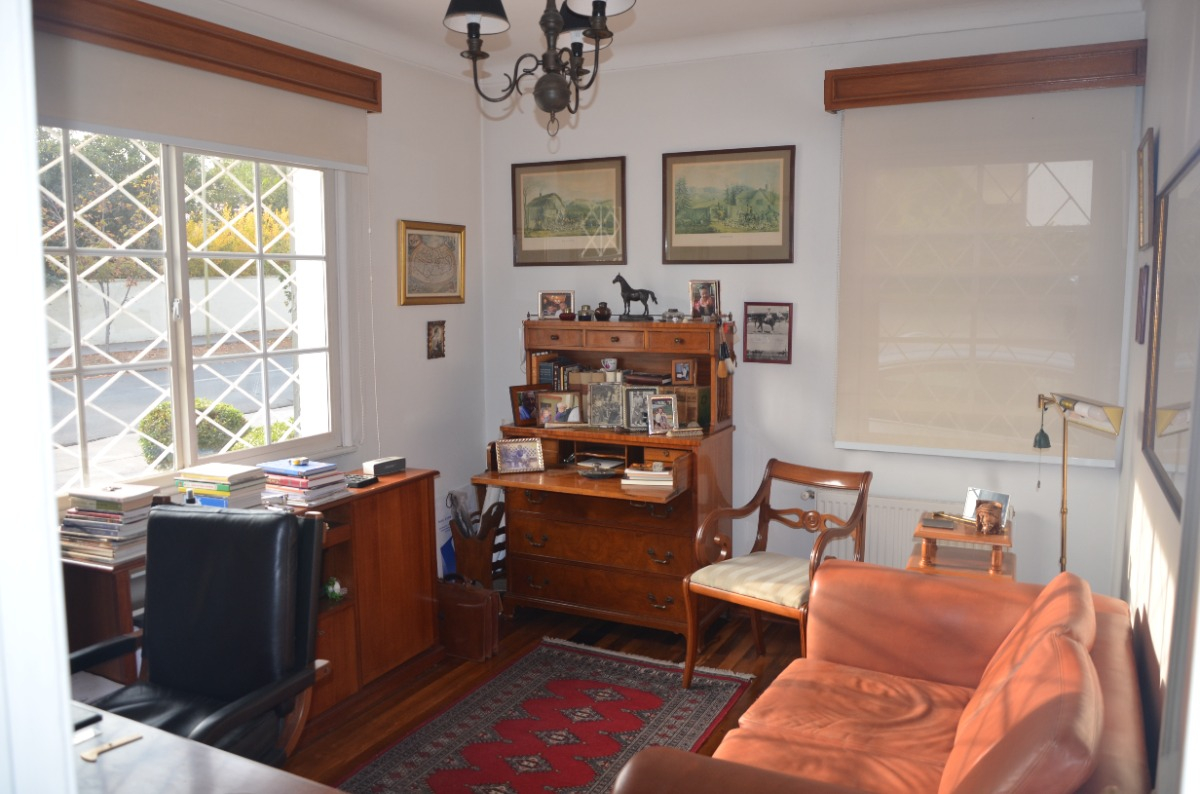 Arriendo Casa NOSP 4D 3B 1E 1B Barrio El Golf - Las Condes