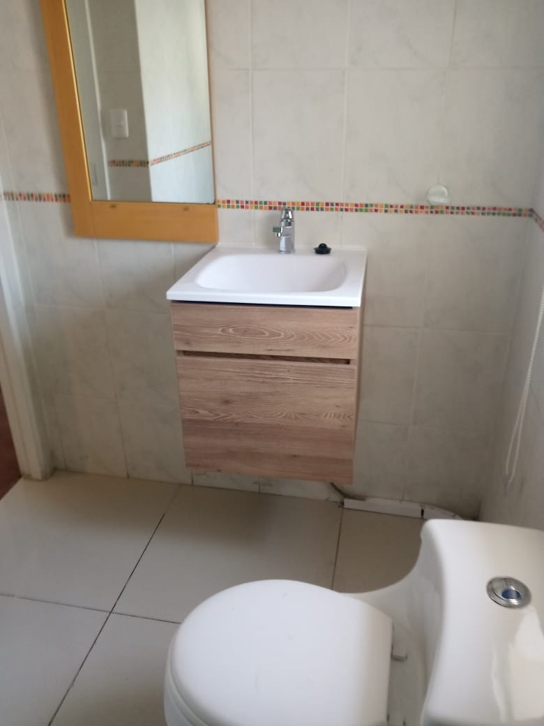 Arriendo Casa NO 6D en suite 4B 1E 1B In&eacute;s de Su&aacute;rez - Providencia