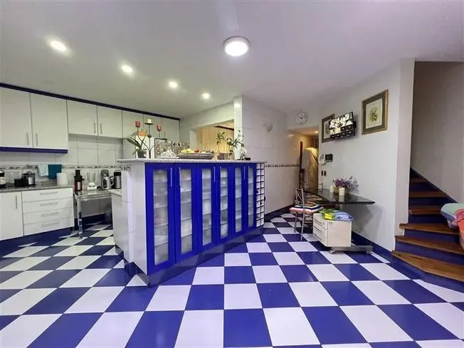 Arriendo Casa 7D 7B 6E 2B Los Dominicos - Las Condes